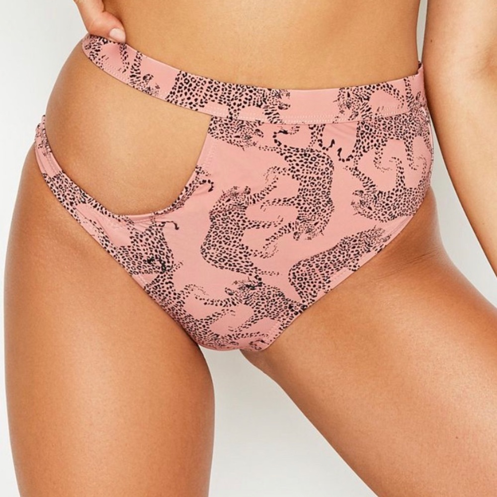 Ris-k women’s high waist high leg cut and right hip cutout bikini bottom size S